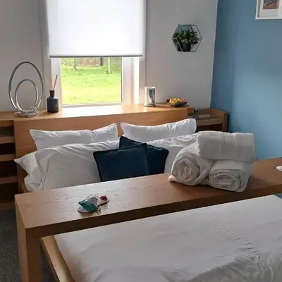 Apartment - Sleeps 4 - Pet friendly - Parking