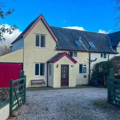 Hill Cottage