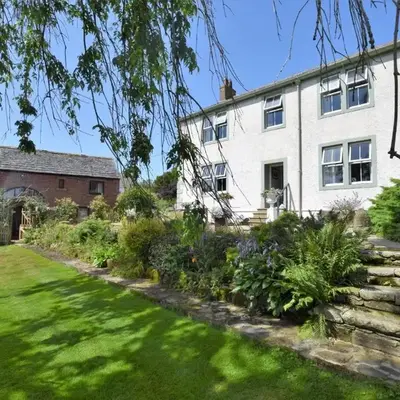 7 Bed in Ullock 77660