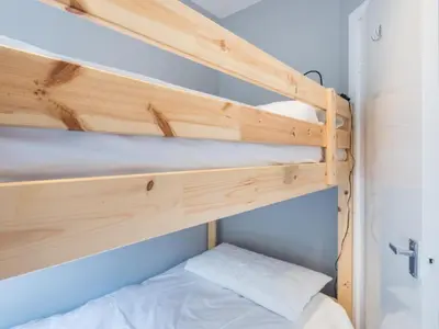 a couple of bunk beds in a room at 3 Bed in Portinscale SZ528 in Portinscale