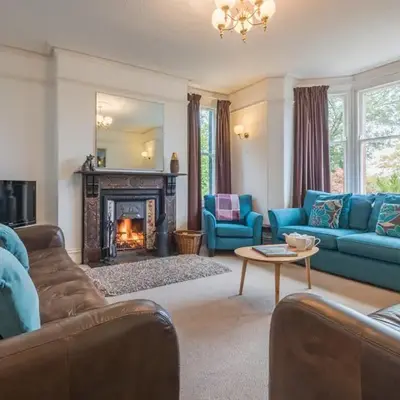 6 Bed in Braithwaite SZ044
