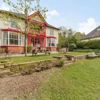9 Bed in Keswick oc-sz238