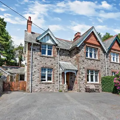 3 Bed in Holmrook oc-sz414