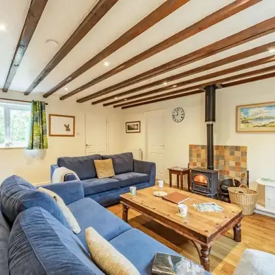 3 Bed in Keswick oc-sz335