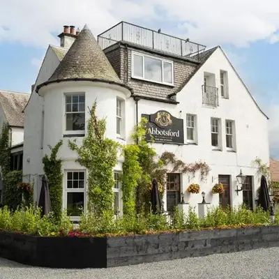 Abbotsford Hotel