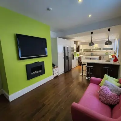 Ashton house/ Townhouse Apartment