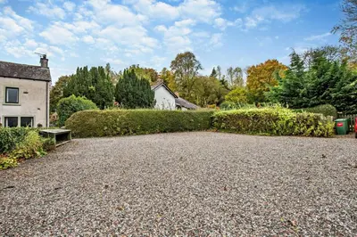 an image of a driveway in front of a house at 2 Bed in Bassenthwaite oc-ld171 in Bassenthwaite