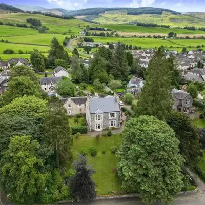 Above & Beyond at Warriston Lodge