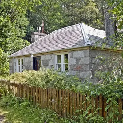 Squirrel Cottage