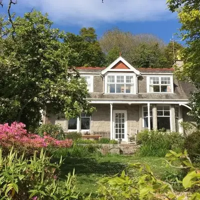Elm Cottage