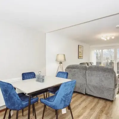 Caul View Apartment