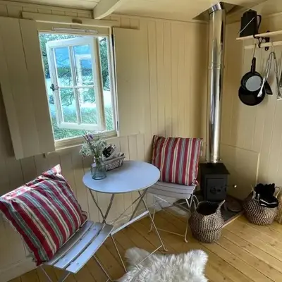The Secret Shepherds Hut- Off Grid Retreat