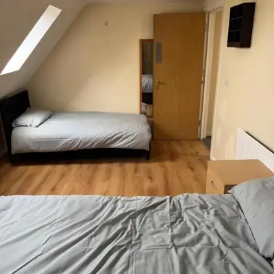Your Base To Explore London