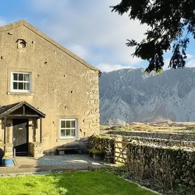 The Screes Apartment - Short stroll from Wastwater - Herdwick Cottages
