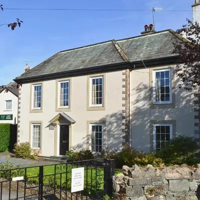 Oak Apple House