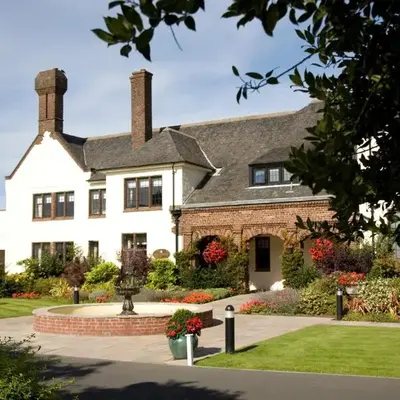 Western House Hotel At Ayr Racecourse