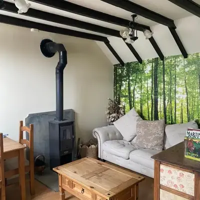 The Craighlaw Hideaway A Peaceful Village Escape 2 Bedroom Apartment with Garden
