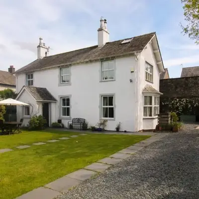Crow Cottage