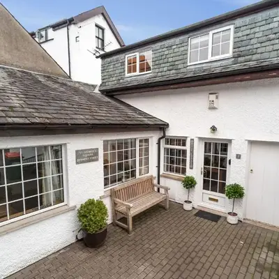 Daisy Cottage