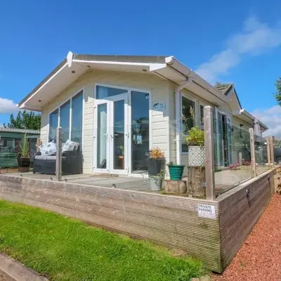 A and C Lodge Plot 21 2 double bedrooms PLOT 21 With HOT TUB 1 pet only No Commercial Vans 4pm check in