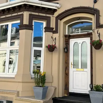Sea-Renity - Self Catering Holiday Let
