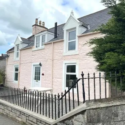 Spacious 3BR Cottage in Beautiful Rural Setting - Pass the Keys