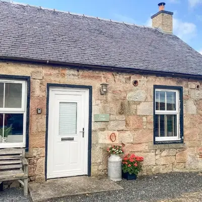 Dairy Cottage - Uk39522