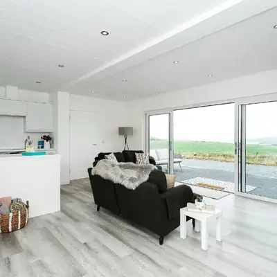 Sea Glass Lodge